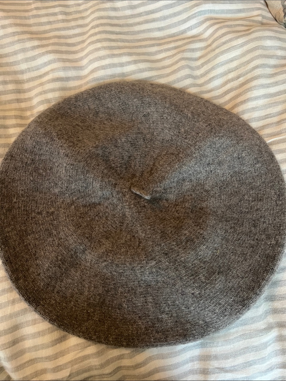 FP Wool Beret in Heather Gray